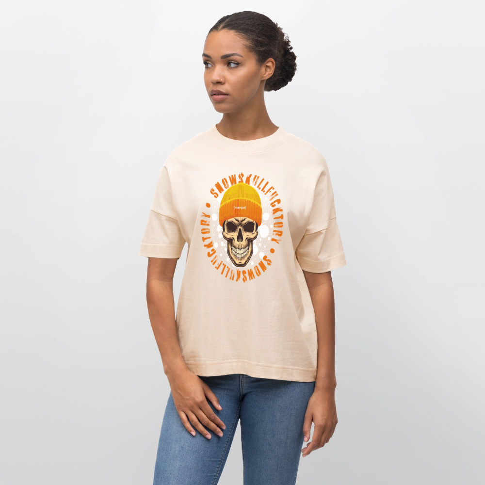 Oversized Unisex Bio T-Shirt mit SNOWSKULL FUCKTORY PRINT - Weißgrau