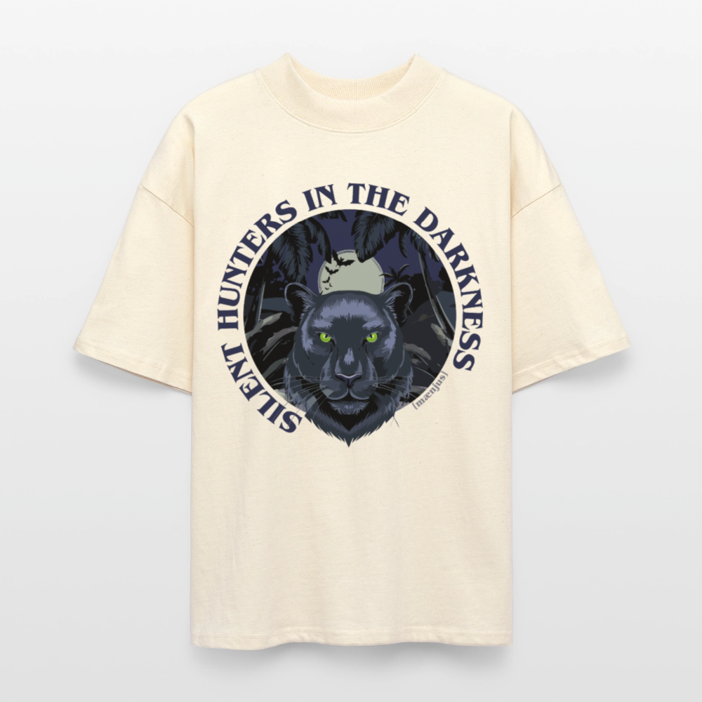 Oversized Unisex Bio T-Shirt mit SILENT HUNTERS IN THE DARKNESS PRINT Vorderseite - Weißgrau
