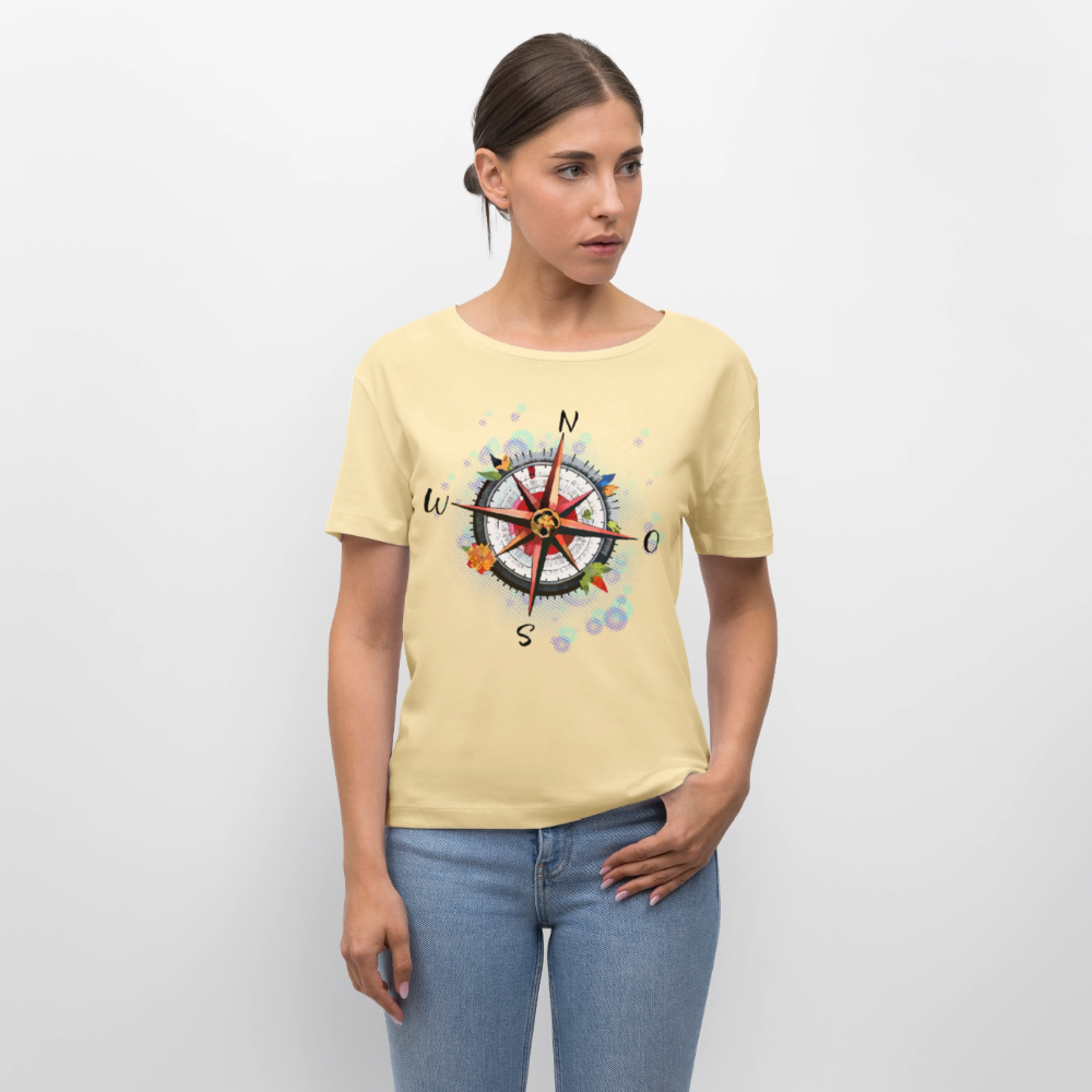 Frauen Rundhals T-Shirt mit WINDROSE PRINT - Creme