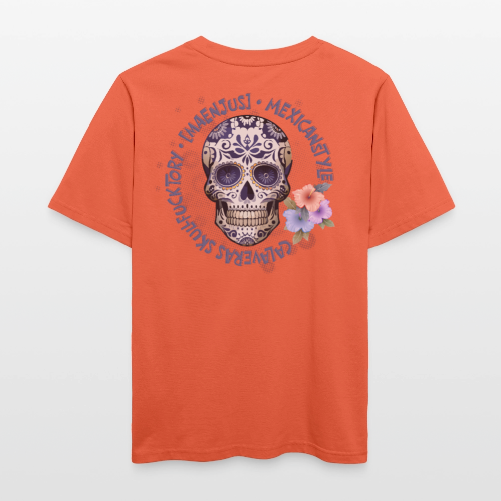 Relaxed Fit Unisex Bio-T-Shirt mit MAENJUS MEXICANSTYLE PRINT Vorder- und Rückseite - Hellrot