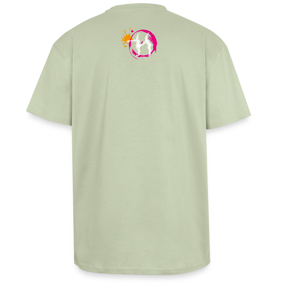 Heavy Oversize T-Shirt mit ES ESKALIERT EH PRINT - Leichtes Salbeigrün