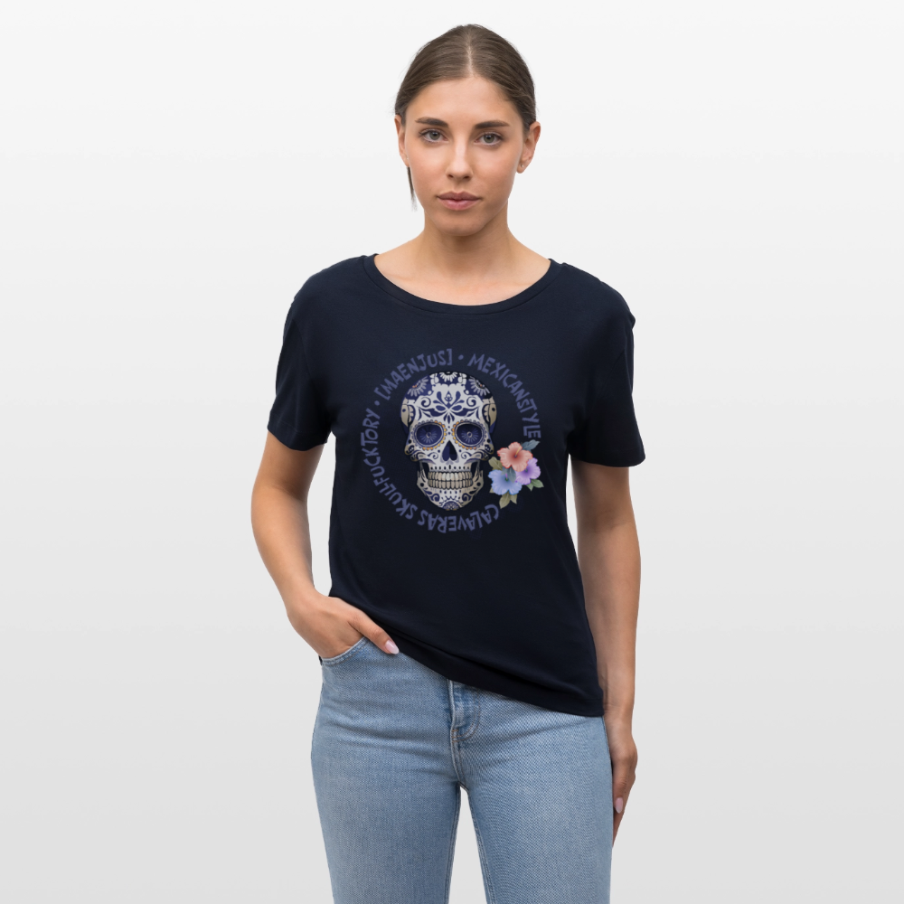Rundhals Frauen Bio-T-Shirt mit MAENJUS MEXICANSTYLE PRINT Vorderseite - Navy