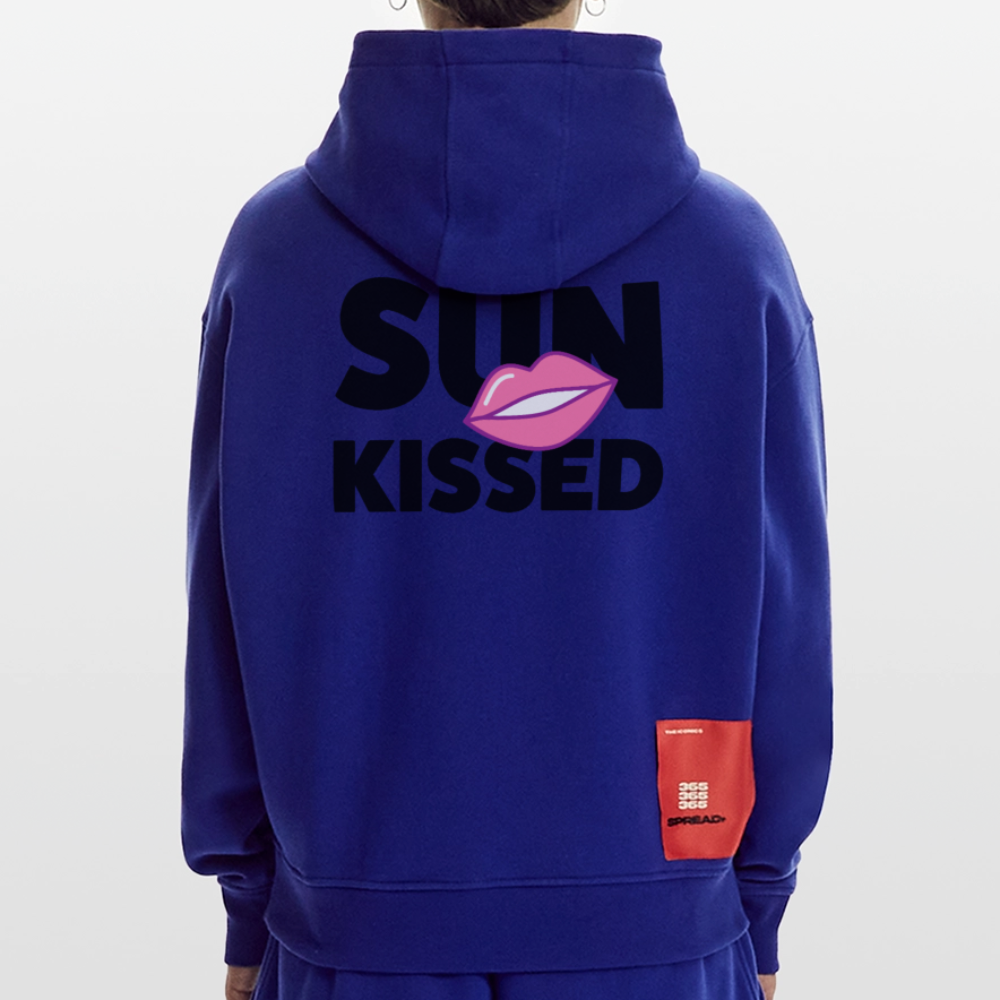 Heavyweight Oversized Organic Hoodie mit SUN KISSED PRINT - Iconic Blue