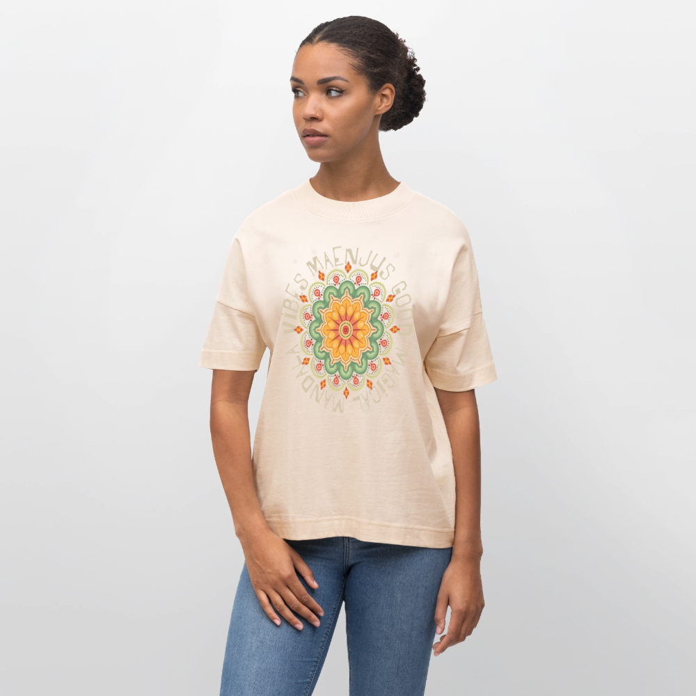 Oversized Unisex Bio T-Shirt mit MANDALA VIBES PRINT - Weißgrau