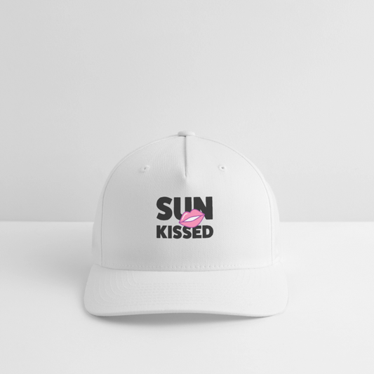 Flexfit Cap mit SUN KISSED PRINT - Weiß