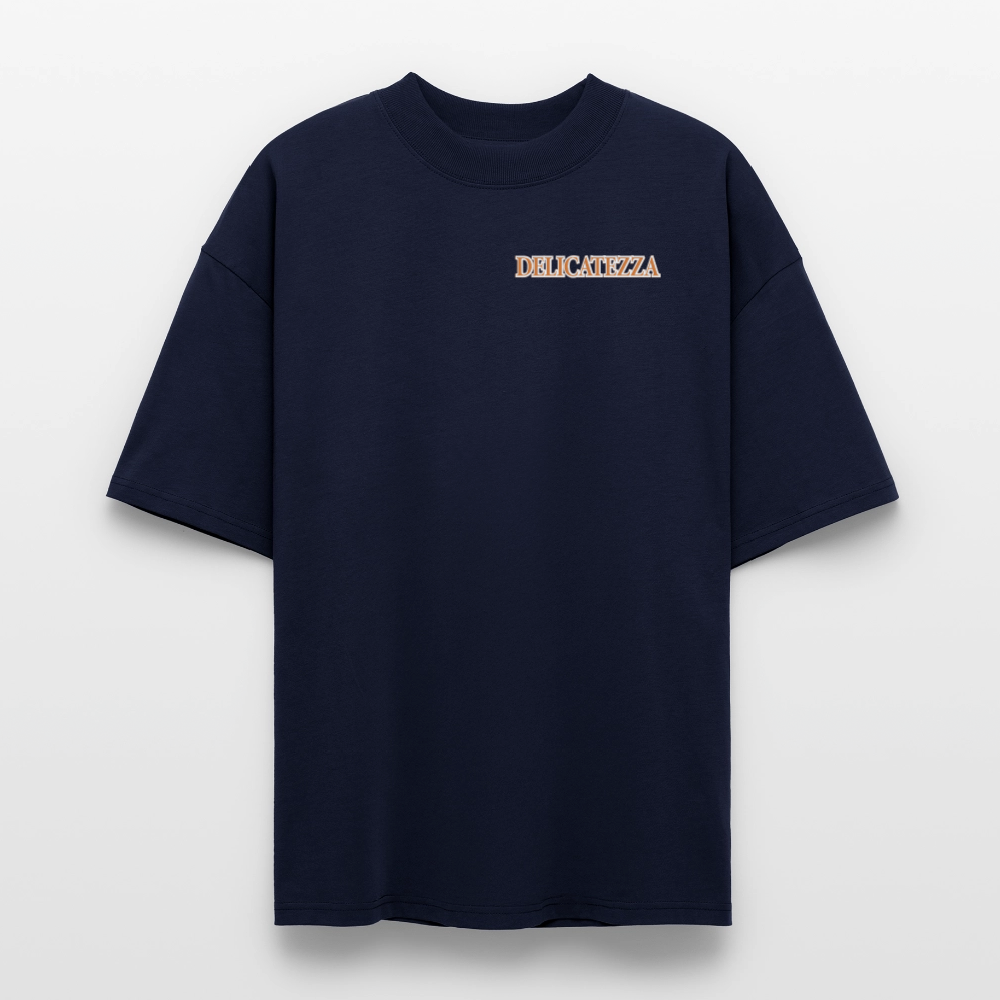 Oversized Unisex T-Shirt mit DELICATEZZA SARDINE PRINT Vorder- und Rückseite - Navy