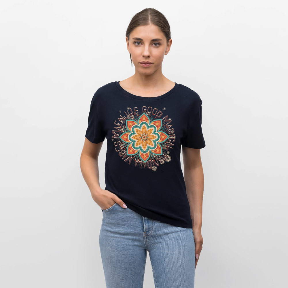 Rundhals Frauen Bio-T-Shirt mit Mandala Vibes PRINT - Navy