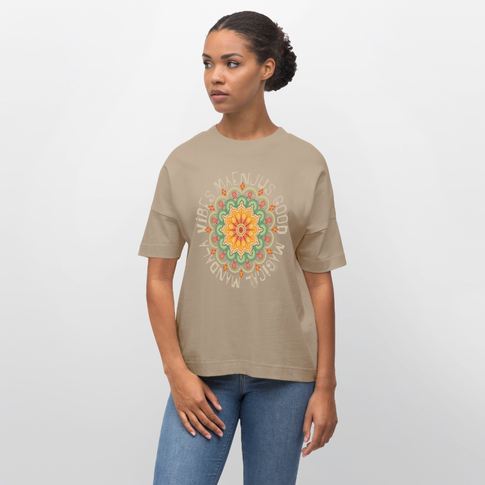 Oversized Unisex Bio T-Shirt mit MANDALA VIBES PRINT - Steingrau