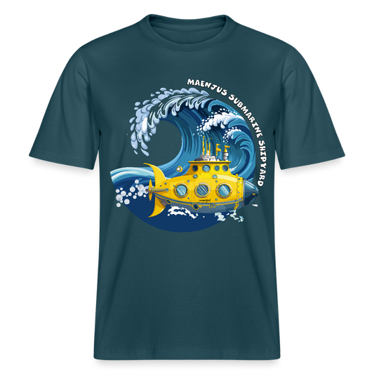 Unisex Bio-T-Shirt mit MAENJUS SUBMARINE SHIPYARD PRINT Vorderseite - Dunkles Petrol