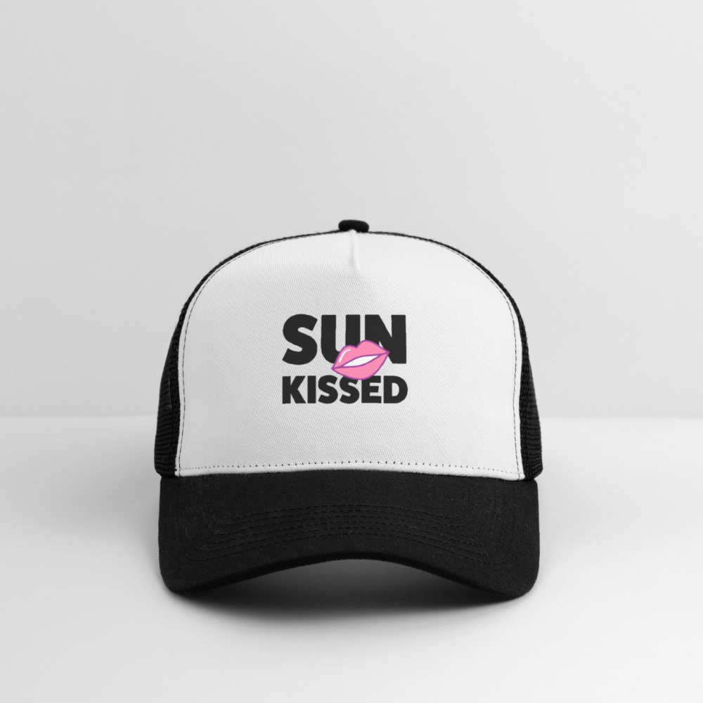 Trucker Cap mit SUN KISSED PRINT - Weiß/Schwarz