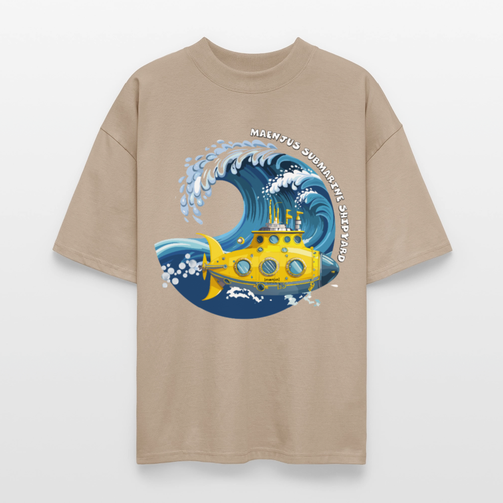 Oversized Unisex Bio T-Shirt mit MAENJUS SUBMARINE SHIPYARD PRINT Vorderseite - Steingrau