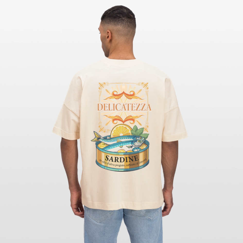 Oversized Unisex T-Shirt mit DELICATEZZA SARDINE PRINT Vorder- und Rückseite - Weißgrau
