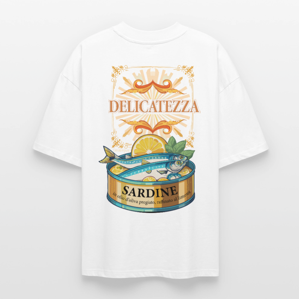 Oversized Unisex T-Shirt mit DELICATEZZA SARDINE PRINT Vorder- und Rückseite - Weiß